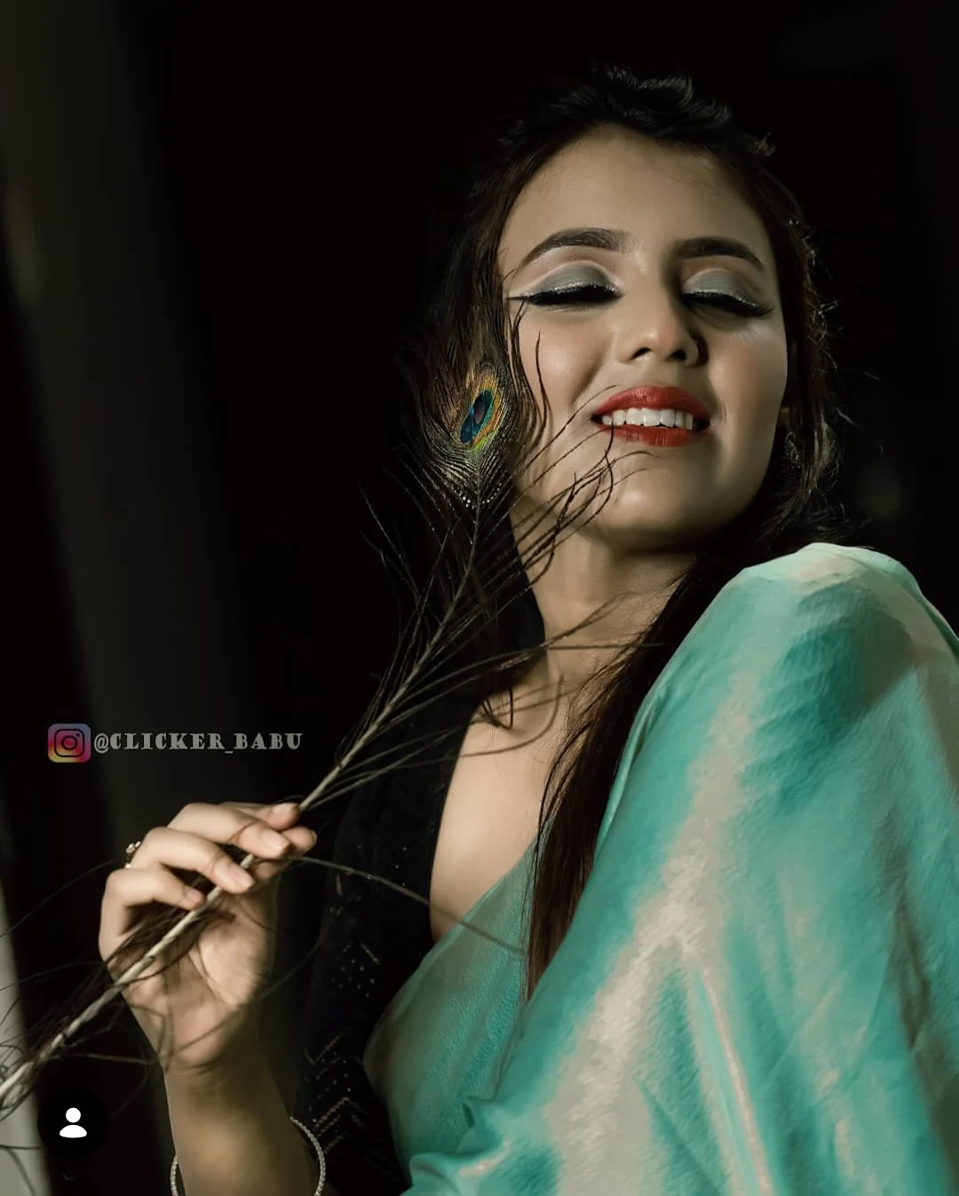 Turquoise Saree Rembrandt Lighting Portrait
